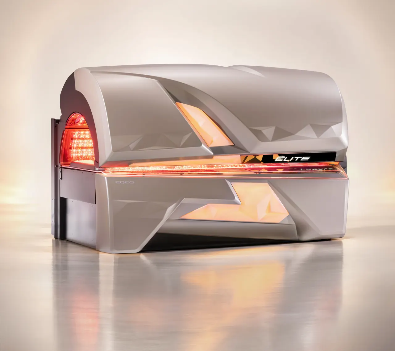 A closed Jewel Elite at an angle, red LEDs glowing at the head end